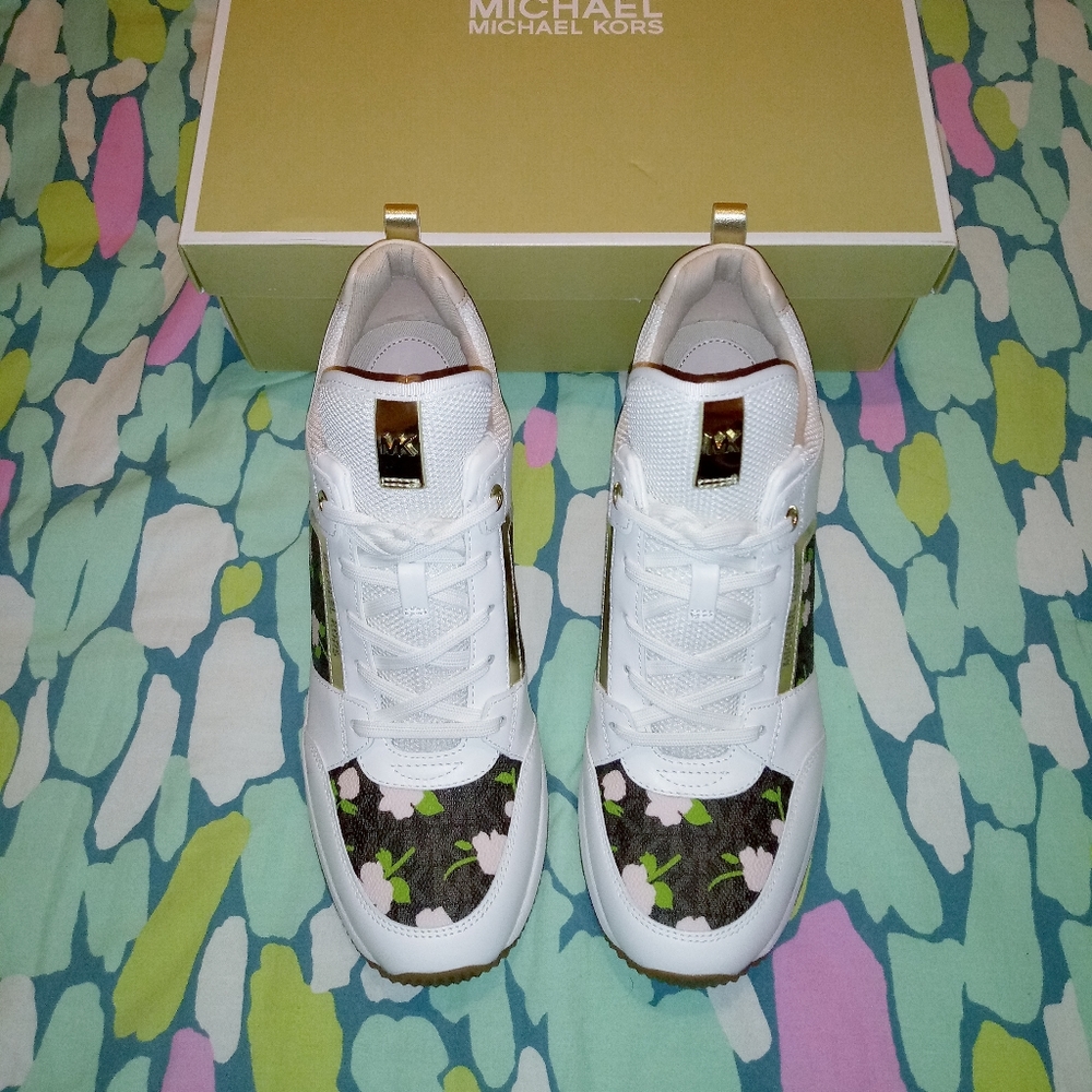 Michael Kors Georgie Trainer Sneakers - Picture 3 of 16
